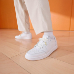 Jordan 1 Retro Low NS Triple White (2016 m) 45.5