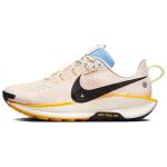 Nike Pegasus Trail 5 Phantom Black Moteri&scaron;ki sportbačiai Cream Washed-Coral University-Gold DV3865-007 37.5