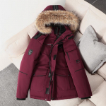 -30 laipsnių baltų ančių pūkų parka vyrams, neperpučiama, su gobtuvu, pastorinta, su keliomis ki&scaron;enėmis, pūkinis paltas, gobtuvas su kailio apykakle, stora žieminė striukė M vyno raudonos spalvos