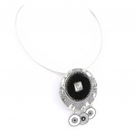 NOA [H2392] - Collier Cr&eacute;ateur 'Milwaukee' noir blanc juoda