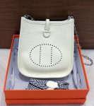Pirmas sluoksnis karvės odos Evelyn krep&scaron;ys Natūralios odos moteri&scaron;kas krep&scaron;ys Lyčio ra&scaron;to kibirinis krep&scaron;ys Mini kasdienis rankinis krep&scaron;ys per petį / crossbody 18x5x19cm balta