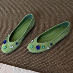 Madingi prabangūs spalvingų brangakmenių plok&scaron;čiapadžiai moterims, patogūs apvalaus pir&scaron;to negilūs zom&scaron;iniai mokasinai moterims, eleganti&scaron;ki firminiai dizainerių laisvalaikio batai 35 žalia