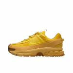 Nike Zoom Vomero Roam Lightning HJ4646-700 Unisex EU 41 geltona