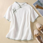 Moteri&scaron;ki vasariniai meni&scaron;ki trumpomis rankovėmis mar&scaron;kiniai su stovima apykakle ir eleganti&scaron;ku sagtimi arbatos suknelės dizainu 3XL balta