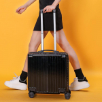 Lengvas mini lagaminas su kombinuota spyna, 18-20 colių - idealus studentams ir vaikams. 18-inch Carry-on