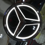 1 vnt. 9,5 cm ABS LED &scaron;viesos automobilio ženklelis Galinės bagažinės emblema Priedai Mercedes Benz S350 S300L S A B C E klasės GLA GLK BA1 9.5cm