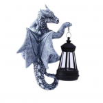 &Scaron;viečiantis Drakono apkabinėtojas Sodo drakono statula su saulės &scaron;viesa Derva Viduramžių fantazijos drakono skulptūra lauko kiemo dekorui Dovana drakonų mylėtojams Dragon