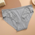 All of Me medvilninės kelnaitės moterims žemu juosmeniu apatinis trikotažas Sexy Cotton Mink&scaron;tas apatinis trikotažas su gėlėmis S juoda