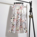 Moteri&scaron;ki maksi sijonai Madingi moteri&scaron;ki gėlėmis marginti vintažinis elastinis juosmuo ilgas A formos sijonas Moteri&scaron;ki laisvalaikio laisvi &scaron;ifoniniai sijonai One Size