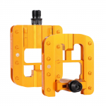 Sulankstomi dviračio pedalai su at&scaron;vaitinėmis juostelėmis, platūs plok&scaron;ti dviračių sulankstomi pedalai, aliuminio lydinio dviračių sulankstomi pedalai raudona