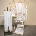 &Scaron;ilkinio satino pižamos komplektas 5 nėrinių patchwork moteri&scaron;kas pižamos komplektas vir&scaron;us &scaron;ortai laisvas diržas moteri&scaron;ka pižama namų drabužiai su krūtinės pagalvėlėmis XS