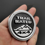 Metalinis Automobilio Stiliaus Kėbulo &Scaron;oninis Lipdukas 4X4 TRAIL RATED Logotipas Ženklelis Emblema Skirta Wrangler Patriot Grand Cherokee Aksesuarai