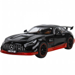 1/18 BENZ AMG &scaron;aunus sportinio automobilio lydinio modelis, &scaron;aunus garsas ir &scaron;viesa, imituotas interjeras, atkurti detalės, i&scaron;skirtiniai stalo papuo&scaron;alai juoda