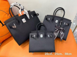Dvisluoksnė EP delno ra&scaron;to odos spalvos derinimo platininė rankinė (H13-2530BK) 20cm-with shoulder strap black