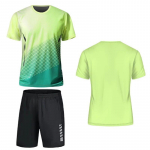 Vasaros vyri&scaron;ki megztiniai ir &scaron;ortai, sportiniai mar&scaron;kinėliai badmintonui, bėgimo mar&scaron;kinėliai ir kelnės, sportiniai drabužiai tenisui 4XL