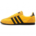 adidas Japonija Crew Geltonos Juodos Moteri&scaron;ki Sportbačiai Core-Black Gold-Metallic JI2665 39⅓