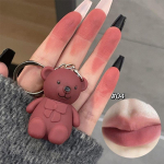 2023 m. Cute Bear Raktų pakabukas lūpų purvas Matinis Velvet Mousse Pilkas Rožinis Lūpdažis Atsparus Vandeniui Ilgalaikis Nelipnus Puodelis Lūpų blizgesys Korėjieti&scaron;ka kosmetika