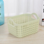 1 vnt. Sandėliavimo krep&scaron;ys Tu&scaron;čiaviduris Ne&scaron;iojamas Smulkmenų I&scaron;raižytas Rotango Plastikinis Organizatorius Konteineris Virtuvė Namai Biuras Sandėliavimo Krep&scaron;iai 14X10X8.5cm žalia