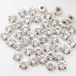 Reklama Ss12 -Ss40 Crystals Claw Cup Kalnų kri&scaron;tolas Blizgūs Strass Akmenys Metalo pagrindo Audinys Karoliukai Rankdarbiai Top Kalnų kri&scaron;tolas drabužiams 5mm 100pcs
