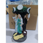 Triguba deivės skulptūra Keltų &scaron;ventasis mėnulis Triguba deivė motina mergelė Crone po gyvybės medžiu Statula Hecate Brigid dekoro sodo skulptūra įvairiaspalvis