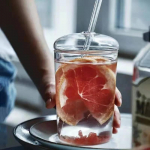 450 ml geriamojo stiklo stiklinės su kupoliniais dangteliais ir stikliniais &scaron;iaudeliais, skardinės formos stiklinės, alaus stiklinės, stiklinė ledinei kavai, stiklinė &bdquo;pasidaryk pats&ldquo; gėrimams 0.45L