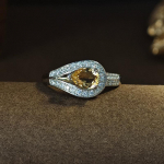 Kriau&scaron;ės formos citrino žiedas S925 Sidabrinis Palace Style 925 Sterling Silver Circon Unikalus vandens la&scaron;ų žiedai mergaitei geltona