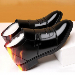 Vyri&scaron;ki žieminiai kailiu pamu&scaron;alu verslo batai Slip On Loafers vyrams Karvės odos vilnos pamu&scaron;alas Sulaiko &scaron;ilumą 38
