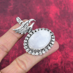 Selenito papuo&scaron;alai, rankų darbo brangakmenio pakabukas, 925 prabos sidabrinis pakabukas, antikvariniai papuo&scaron;alai, sužadėtuvių dovanai 2.36 Inches balta