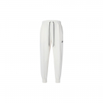 Nike Sportswear Tech Fleece Vienspalvės Rai&scaron;teliu Suspausti Laisvalaikio Megztos Jogos Kelnės Moteri&scaron;kos Kelnės Baltos FB8331-110 XL