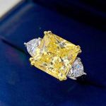 Noble moteri&scaron;kas deimantinis žiedas S925 Sidabrinis, daug anglies deimantų, 5 karatų kvadratinė pagalvė, geltona pudra, deimantinio žiedo imitacijos žiedas moterims