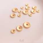 14K auksu dengti įgaubti nėrinių tarpikliai &bdquo;pasidaryk pats&ldquo; papuo&scaron;alams 6mm Concave Round Lace Spacer (10 pcs)