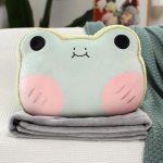 Mielas animacinis 3-in-1 pagalvės-antklodės: Atlo&scaron;as, Automobilis, Biuro snaudulio būtinybė Cushion 45cm