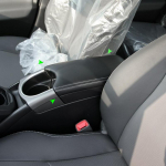 Automobilio priedai Centrinės konsolės dangtis porankio dėžutės odinis dangtelis lipduko apdaila Toyota Prius 2010 2011 2012 2013 2014 2015 m.