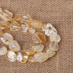 13&ndash;24 mm natūralaus citrino geltonojo akmens netaisyklingos tiesios skylės karoliukai papuo&scaron;alams gaminti 13-24mm 25pcs geltona