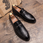 Naujos mados vyri&scaron;kos suknelės Batai Asmenybės tendencija Paty Odiniai vestuviniai batai Vyri&scaron;ki odiniai Oxfords batai