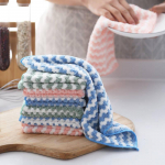 &bdquo;Sustorinta nelipni indų &scaron;luostė: Sugeriantis, be pūkelių, idealiai tinka virtuvės ir namų valymui 25*25CM Edged