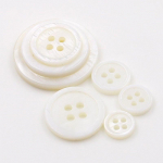Auk&scaron;tos klasės natūralaus perlamutro sagos vyri&scaron;kiems ir moteri&scaron;kiems paltams, kostiumams ir mar&scaron;kiniams White 9mm Round