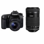 Canon EOS 80D skaitmeninis veidrodinis fotoaparatas + EF-S 18-55mm f/3.5-5.6 IS STM + EF-S 55-250mm f/4-5.6 IS STM priartinantis objektyvas juoda