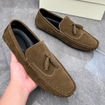 Nauji mokasinai vyrams Laisvalaikio batai Kutai Brogues Dideli dydžiai Vairavimo batai Vyri&scaron;ki mokasinai Kvėpuojantys įsispiriami mokasinai vyrams 38 chaki