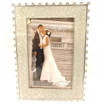 Les Tr&eacute;sors De Lily [L1526] - Cadre Photo 'Romance' beige chrome (10x15 cm)