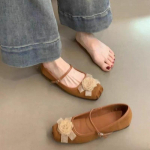 Nauji Moteri&scaron;ki Gėlių Plok&scaron;čiapadžiai Mules Atsitiktiniai Uždari Pir&scaron;tai Batai Prabangūs Plok&scaron;ti Baleto Dizainerio Mink&scaron;to Padu Batai Moterims Plok&scaron;tieji Zapatos Mujer 36 ruda