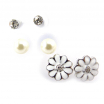 Les Tr&eacute;sors De Lily [K0288] - 3 paires de boucles 'Flora' blanc ivoire