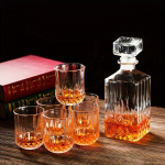 1 rinkinio viskio stiklinės dekanterio rinkinys su 6 stiklainiais (Dekanteris: 9,4 colio / stiklinės: 3,15 colio auk&scaron;tis) Eleganti&scaron;kas Crystal Barware Home Bar Priedas Pearl Foam Gif