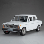 1/18 LADA 2107 Klasikinis automobilis Lydinio automobilio modelis Metalinis liejimo transporto priemonės Automobilio modelis Simuliacinis garsas ir &scaron;viesa Kolekcija Vaikų žaislai Dovana balta