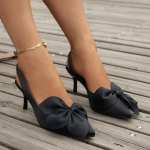 Moteri&scaron;ki sandalai 2024 Nauji vasaros prabangaus prekės ženklo auk&scaron;takulniai Seksualūs smailianosiai užmaunami su banteliu Kasdieniai batai Moteri&scaron;ki sandalai Zapatos De Mujer 36 juoda