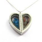 Collier - Pierres et Min&eacute;raux - Apatite bleu n&eacute;on - Tourmaline multicolore - Mod&egrave;le coeur - Acier inoxydable