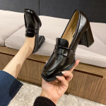 Nauji vintažinio koledžo stiliaus moteri&scaron;ki loaferiai Madingi seklių įsilipamųjų moteri&scaron;ki eleganti&scaron;ki storapadžiai commuting batai Zapatos Mujer 35 juoda