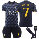 Real Madrid Vinicius Vaikų Futbolo Apranga Rinkinys Poliesteris Kvėpuojantis 150-160cm Juoda 100-110 CM balta