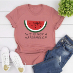 Tai ne arbūzo mar&scaron;kinėliai Juokingi arbūzo mar&scaron;kinėliai Moteri&scaron;ki trumpomis rankovėmis grafiniai mar&scaron;kinėliai Peace and Love Tee Streetwear Tops S juoda