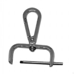 Nusegamas karabinas su suktuku, madingas raktų pakabukas, piniginės